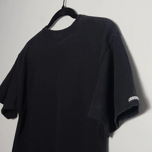 CROOKS & CASTLES Red Medusa Graphic Black T-Shirt Size Medium - Picture 10 of 11